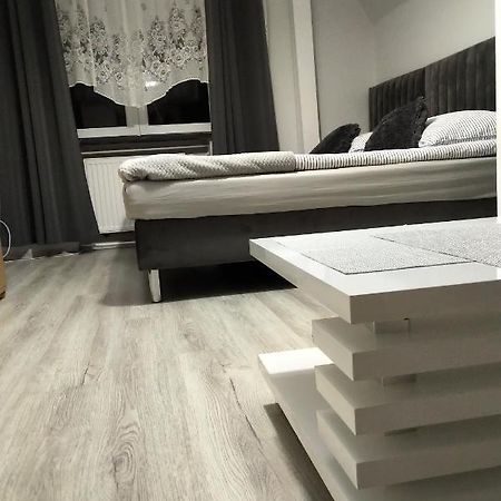 Willa Gorzow-spokojna okolica! Gorzów Wielkopolski Esterno foto